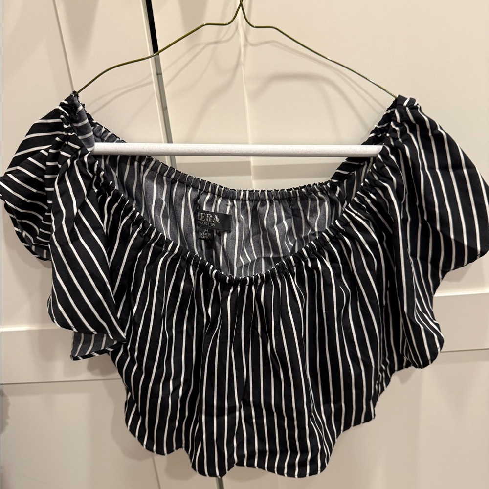Set of black and White 2 piece Striped Women's Top